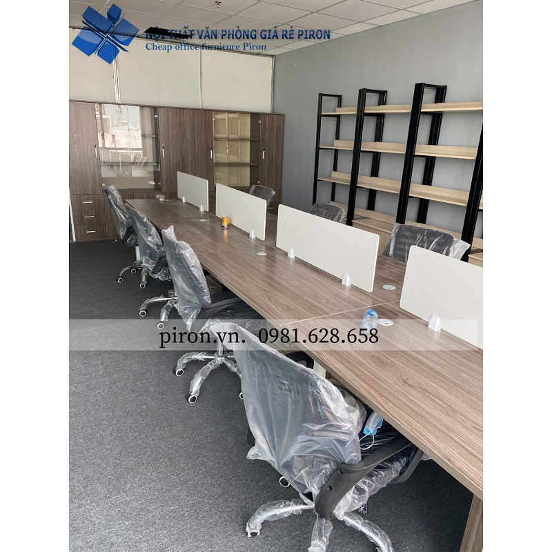 Module bàn làm việc 8 chỗ ngồi