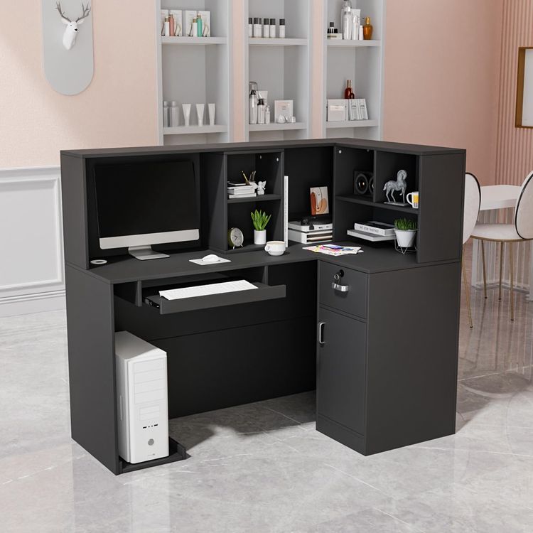 Quầy lễ tân QLT31