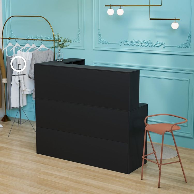 	Quầy lễ tân QLT31