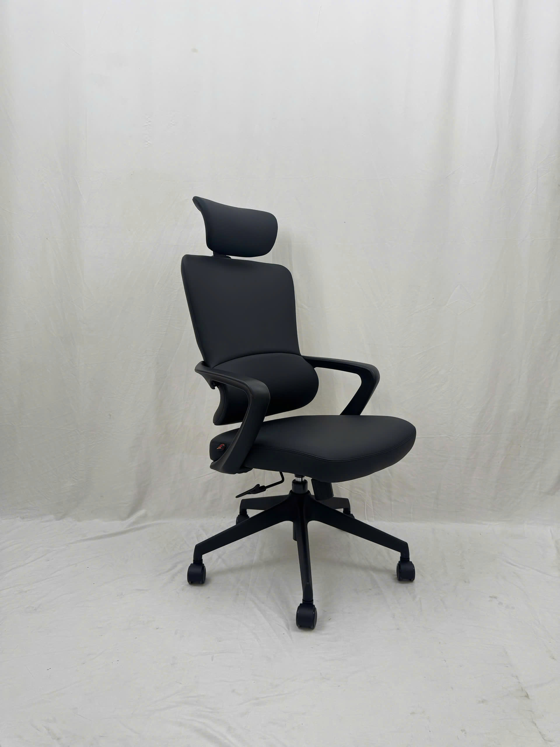	Ghế giám đốc LI02