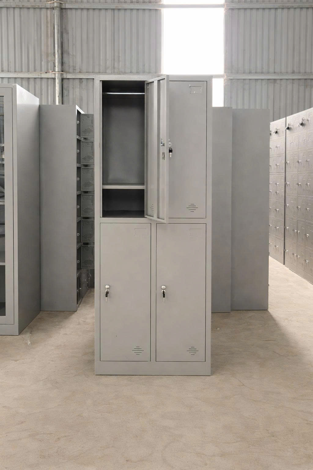 Tủ sắt locker treo áo 4 cánh 2 khoang QA04