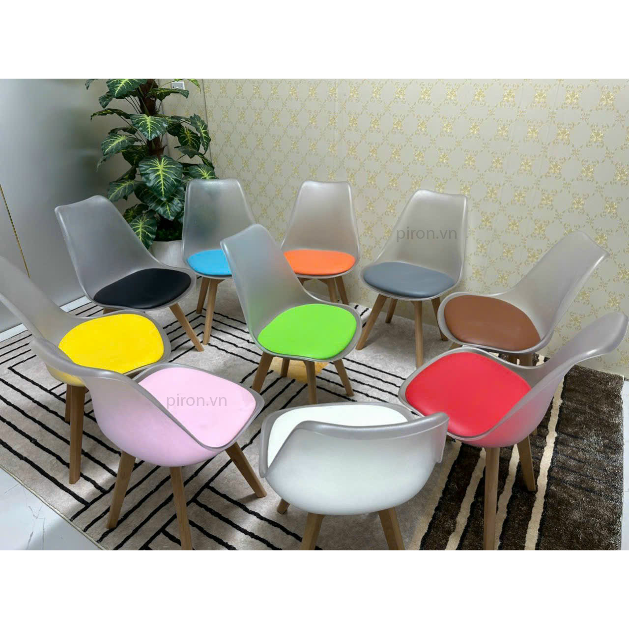 Ghế cafe mặt nệm CF17