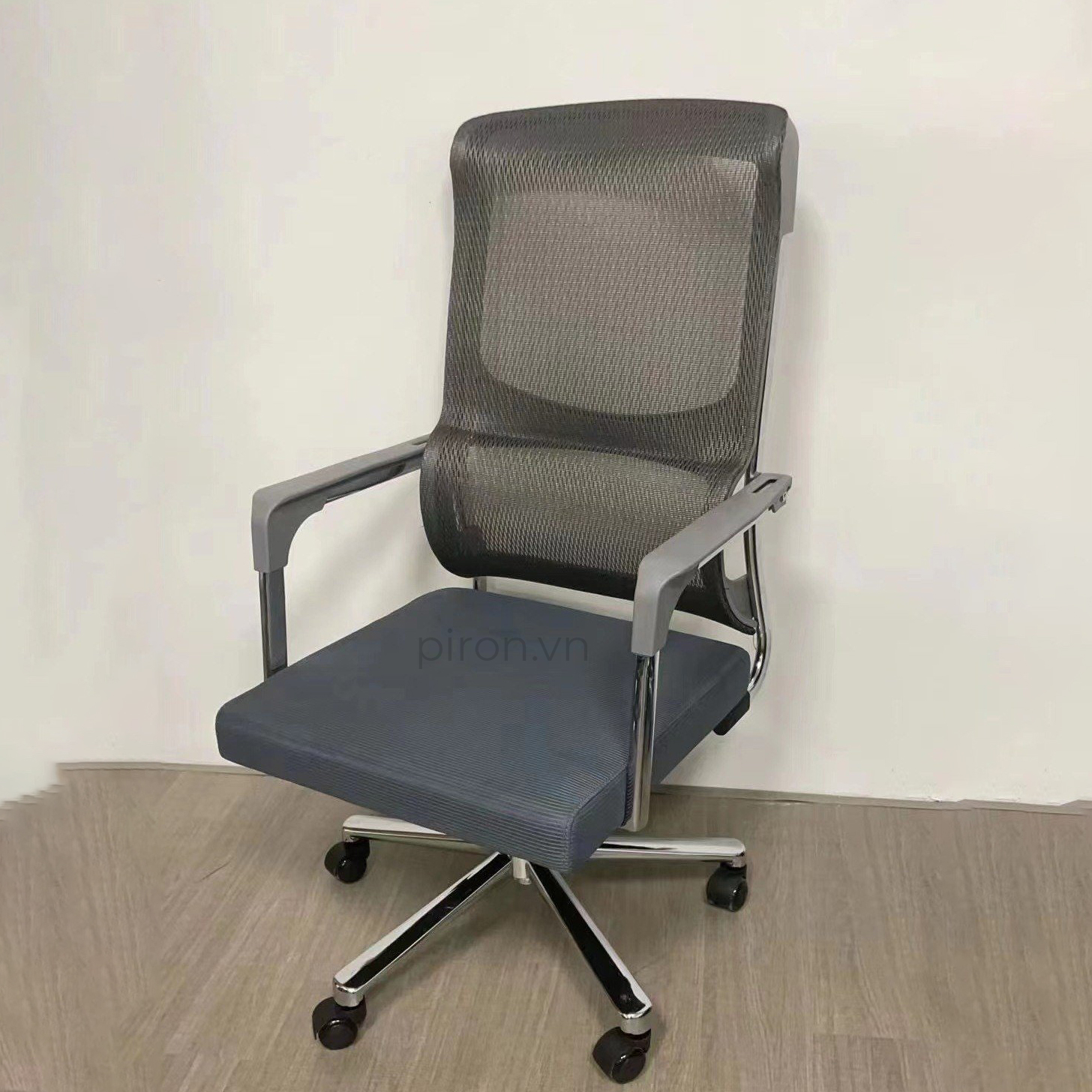 Ghế công thái học RA02